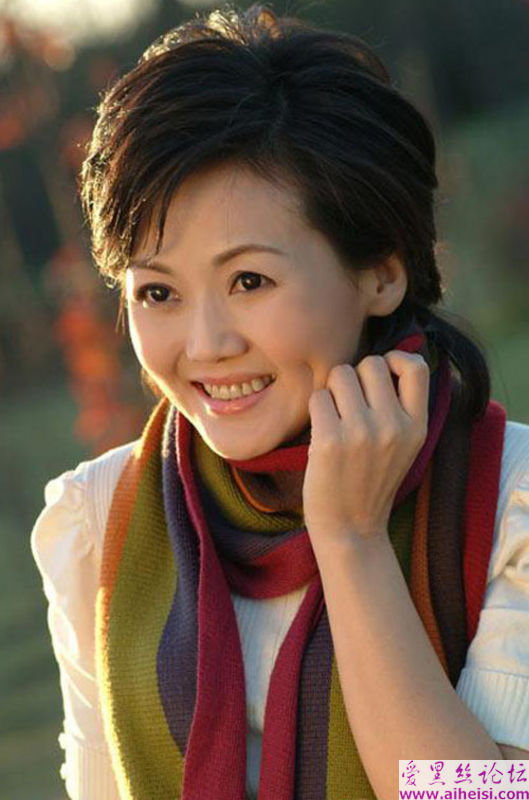 中央电视台中文国际频道女主持人柴璐