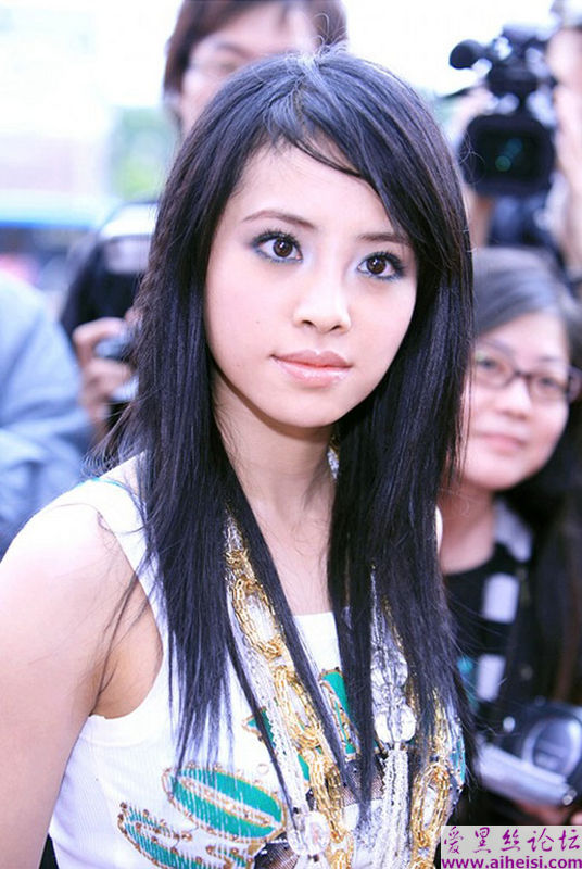 俗称少男杀明星美女-手蔡依林个人写真图片