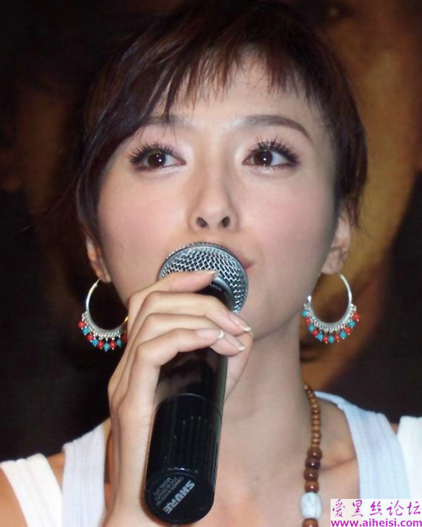 内地演员秦岚个人图片欣赏