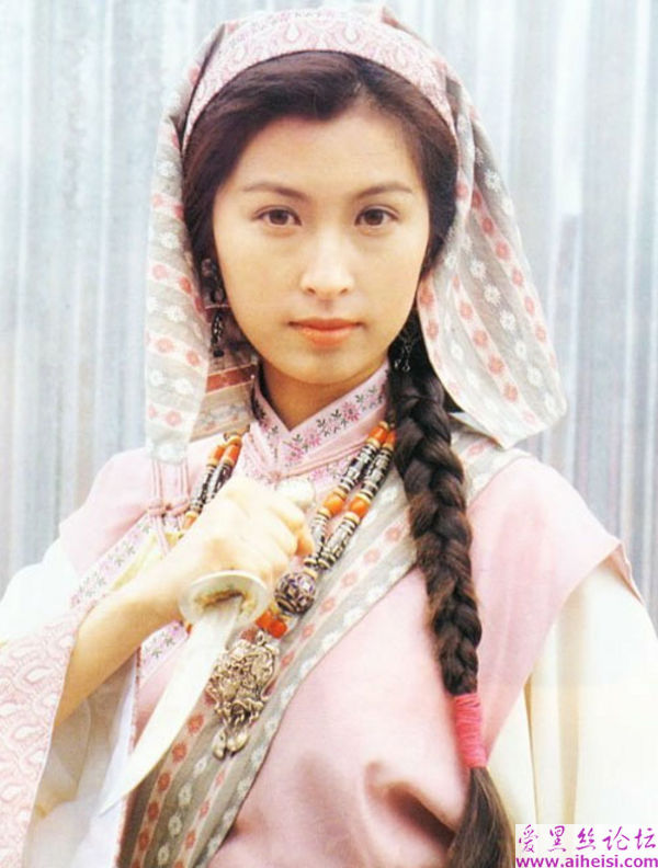 刘青云老婆郭蔼明写真图