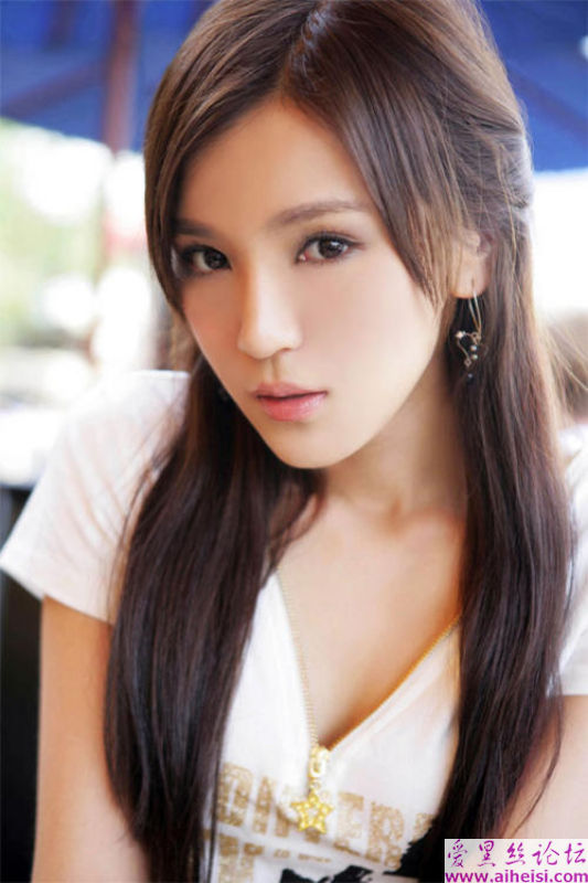大陆女明星王希维漂亮图片写真集