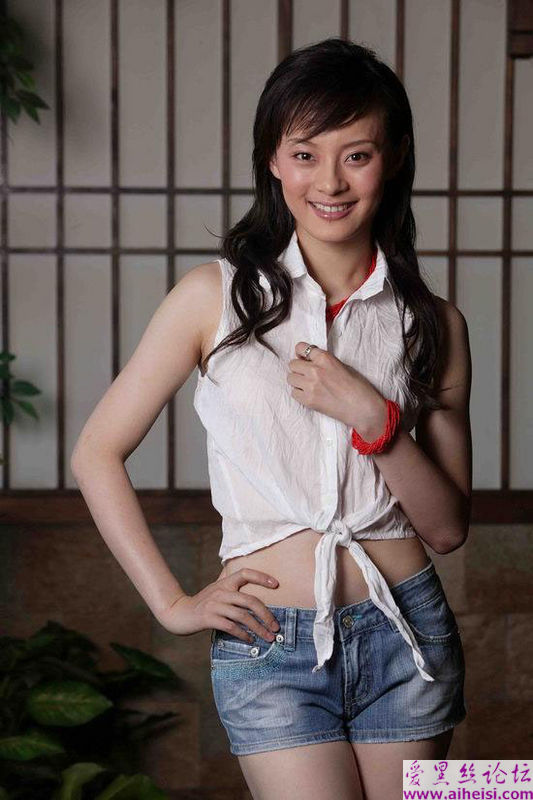 大陆当红电影明星孙丽写真图片