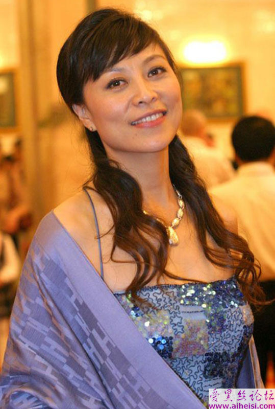 大陆电视剧女星岳红收藏图片