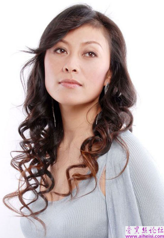 大陆电视剧女星岳红收藏图片