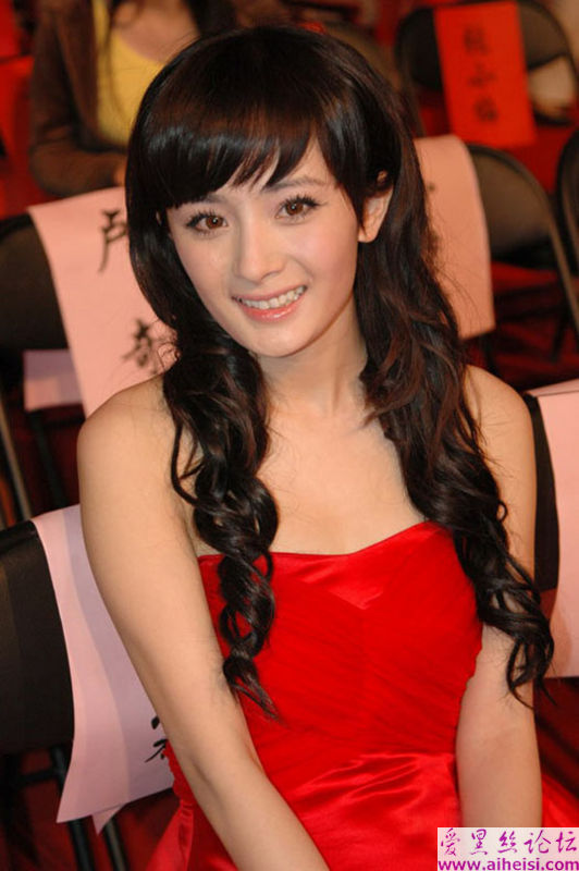 大陆电视女星杨幂可爱写真图