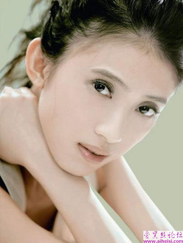 戴佩妮Penny最新写真图片