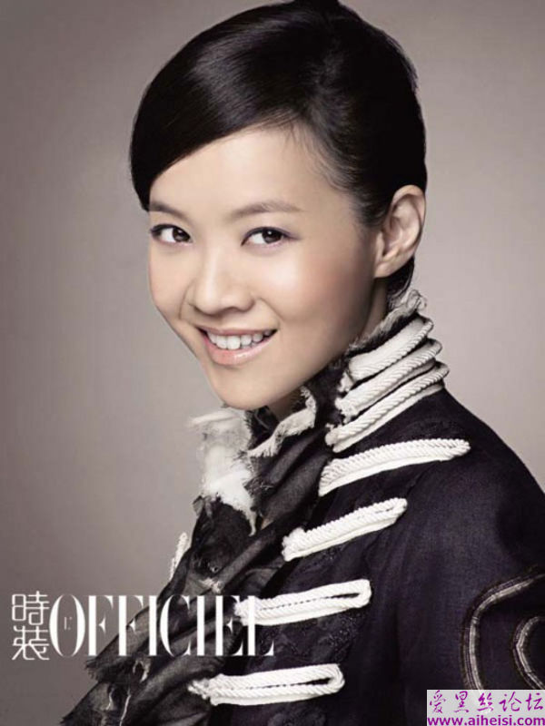 曾志伟女儿曾宝仪图片写真