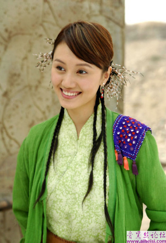最新大片《集结号》女演员袁泉个人写真图片