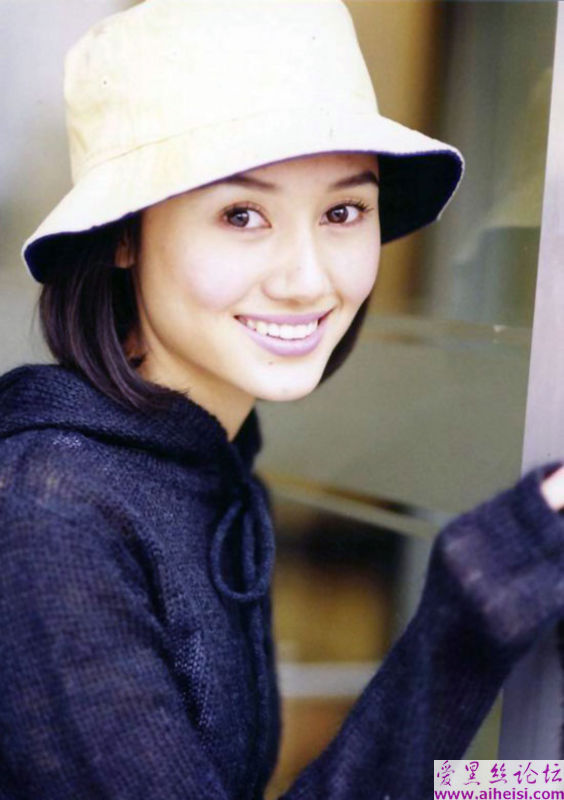 最新大片《集结号》女演员袁泉个人写真图片
