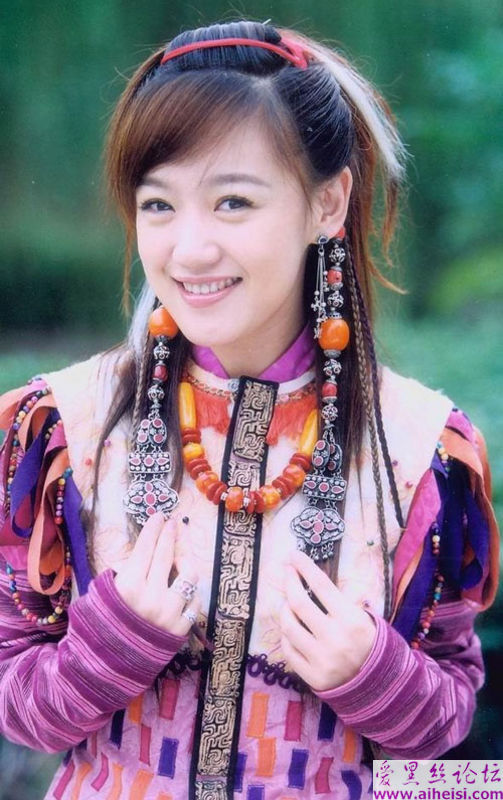 清纯女星薛佳凝写真图片