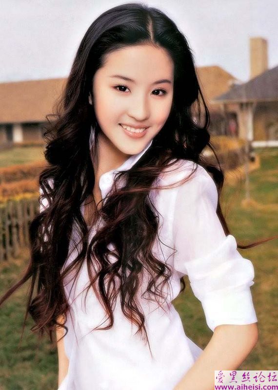 甜美公主-刘亦菲写真