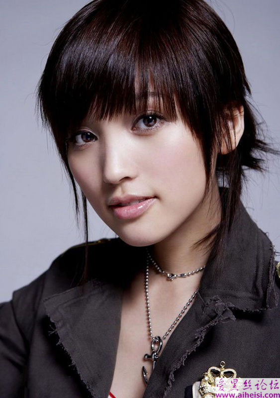 甜蜜小妹歌手-金莎写真图片