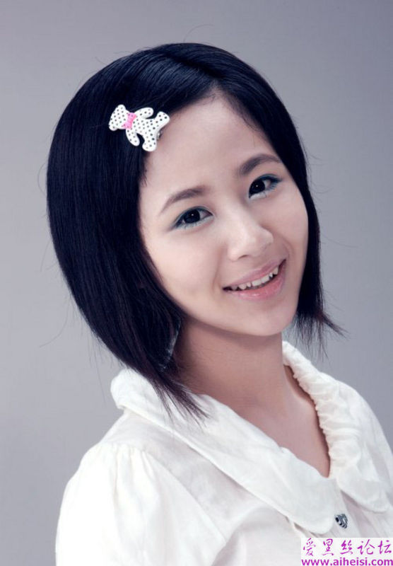 电影《家有儿女》中的女星小雪(杨紫)