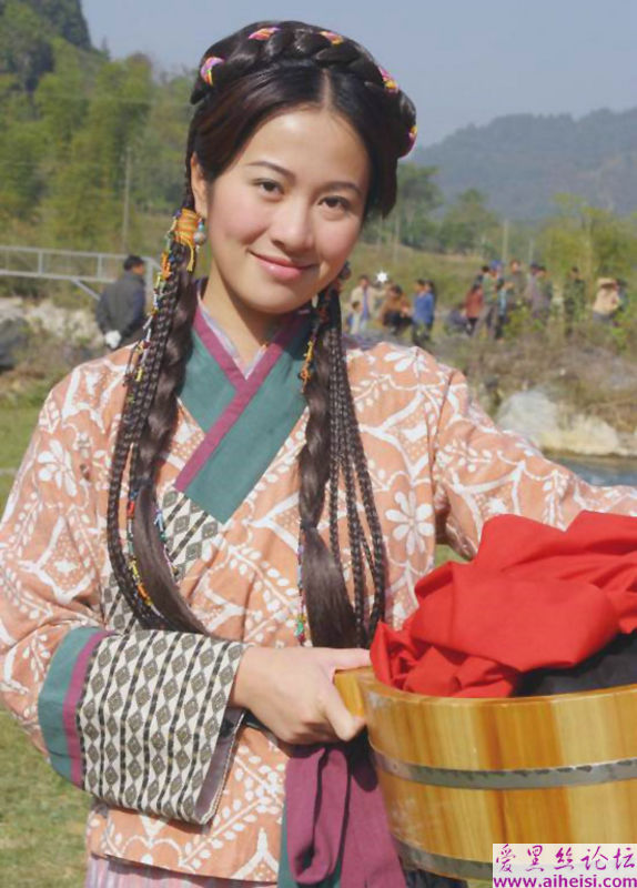 电影《情陷夜中环》中主演之一叶璇个人图片