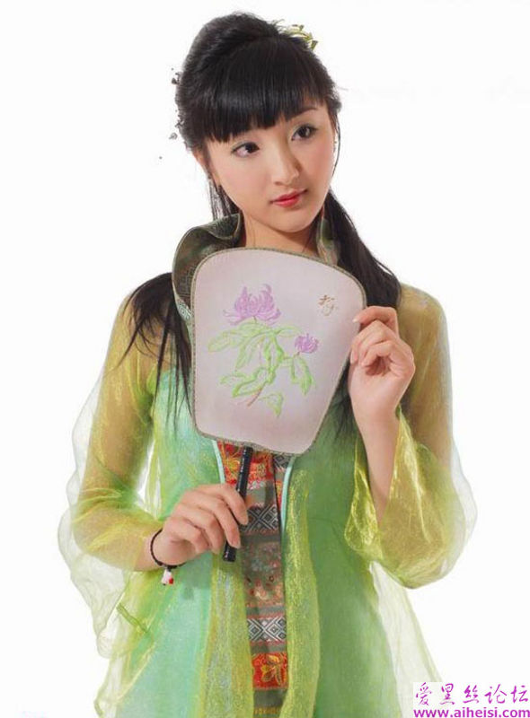 电影红楼梦中先出来的林黛玉演员殷叶子个人图片
