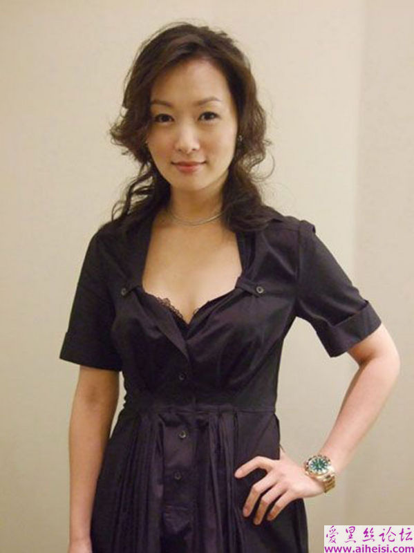 窈窕身材女星郑家榆组图