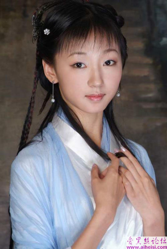 评选红楼选黛玉的闵春晓写真照片