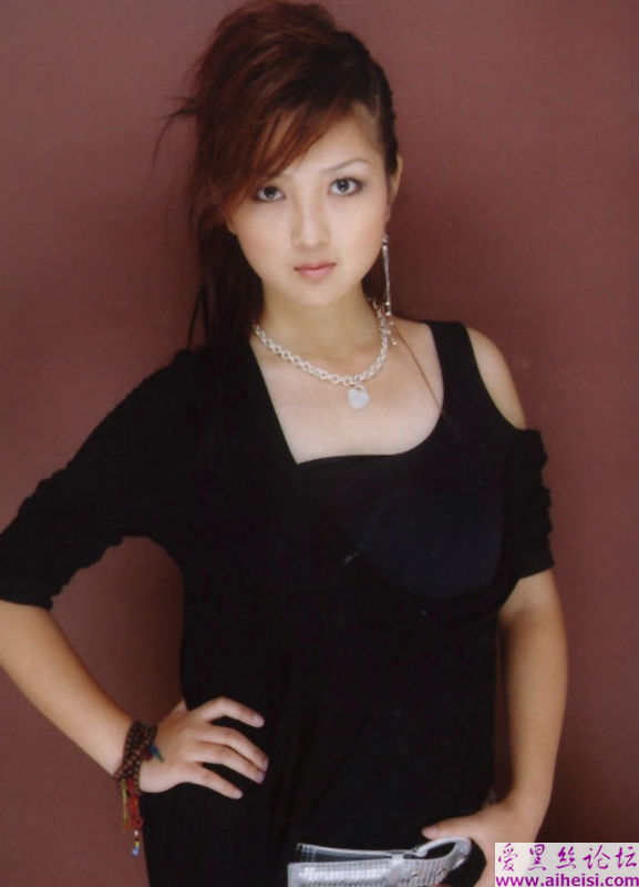 超级女声2005何洁精选写真图片