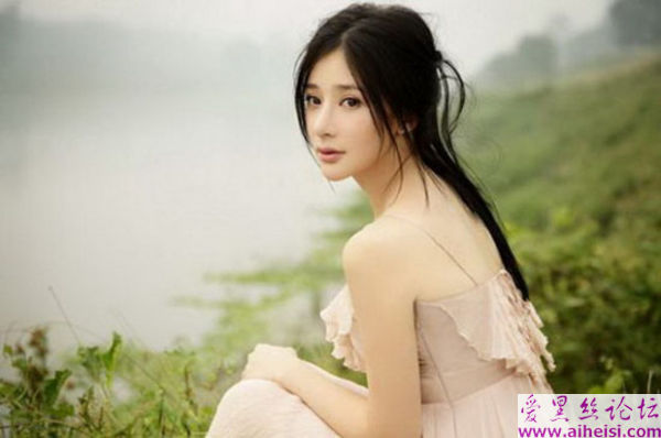 重庆女星熊乃瑾图片