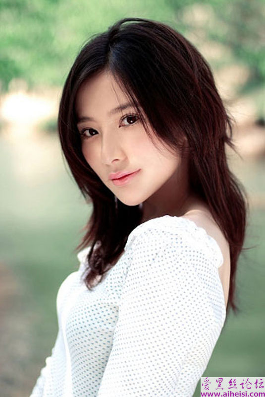 重庆女星熊乃瑾图片