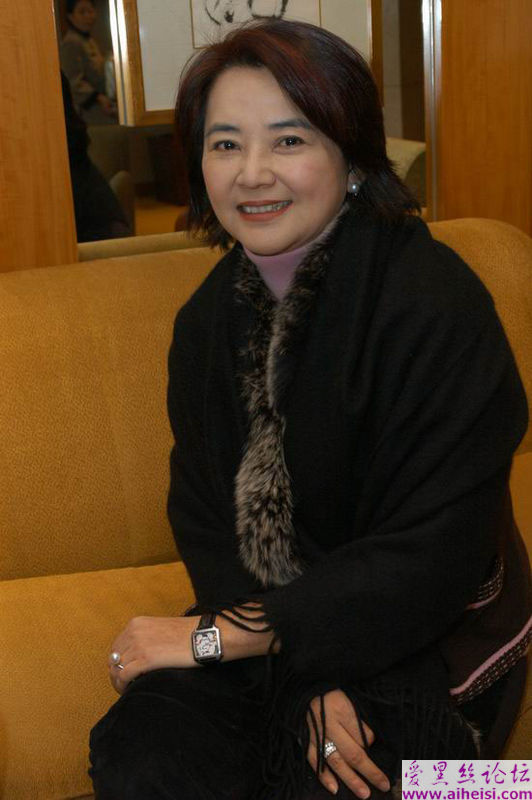 香港老明星-胡慧中风采依旧!
