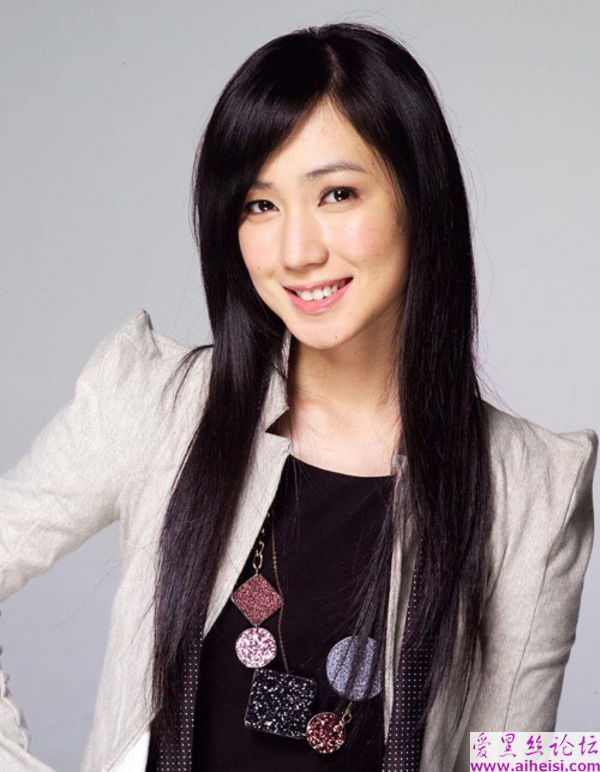 黑Girl_八妞妞成员之一--小薰