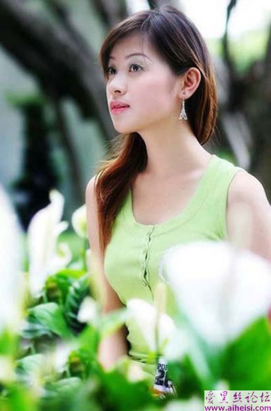 BenQ的宣传小姐美女图片