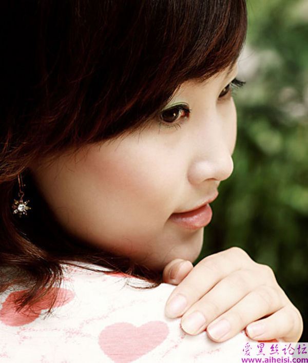 一位平凡的happy女生写真