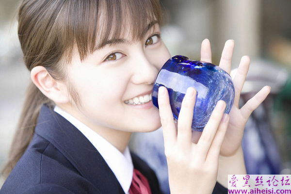 一流秀体纯度十足美少女