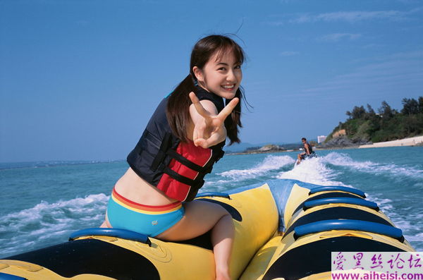 一流秀体纯度十足美少女