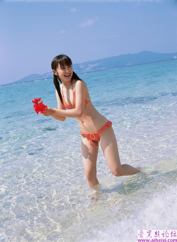 一流秀体纯度十足美少女