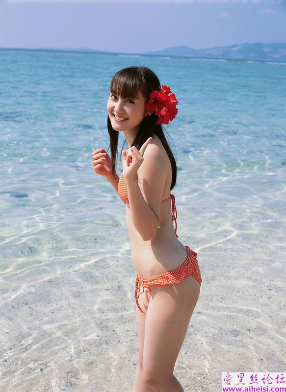 一流秀体纯度十足美少女