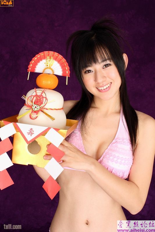 两位性感的小仙女