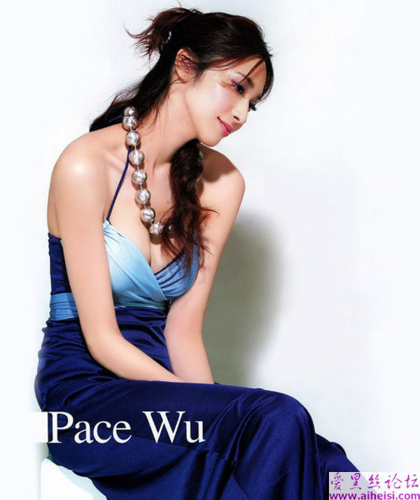 中国典型美女的一笑一颦
