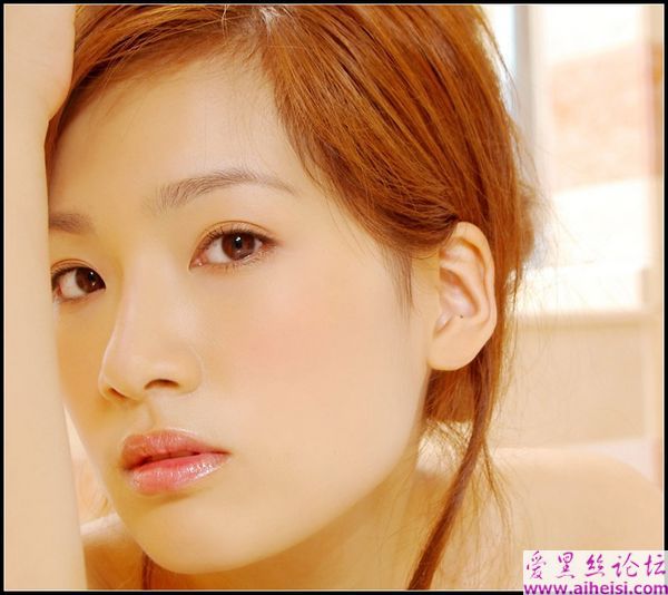 中国式标准美女