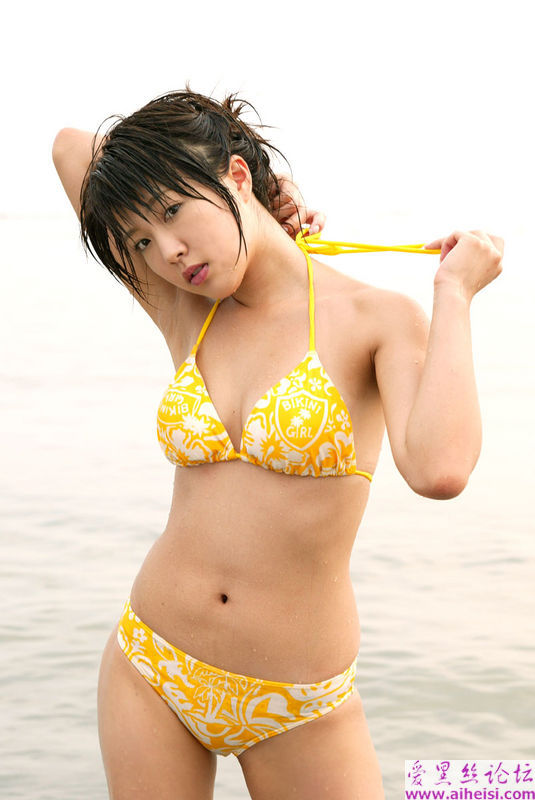 中岛舞沙滩性感写真