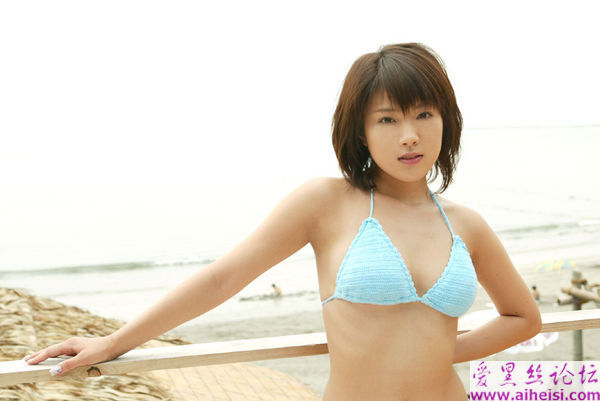 中岛舞沙滩性感写真