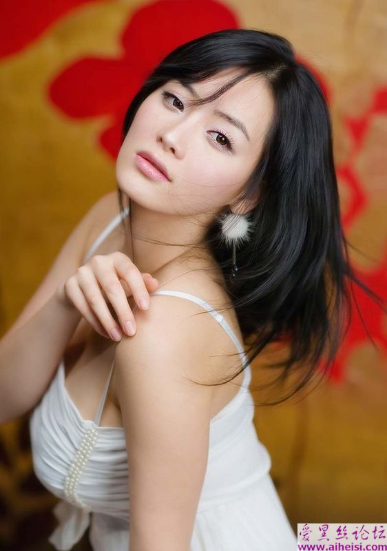丰满妹妹,人见人爱
