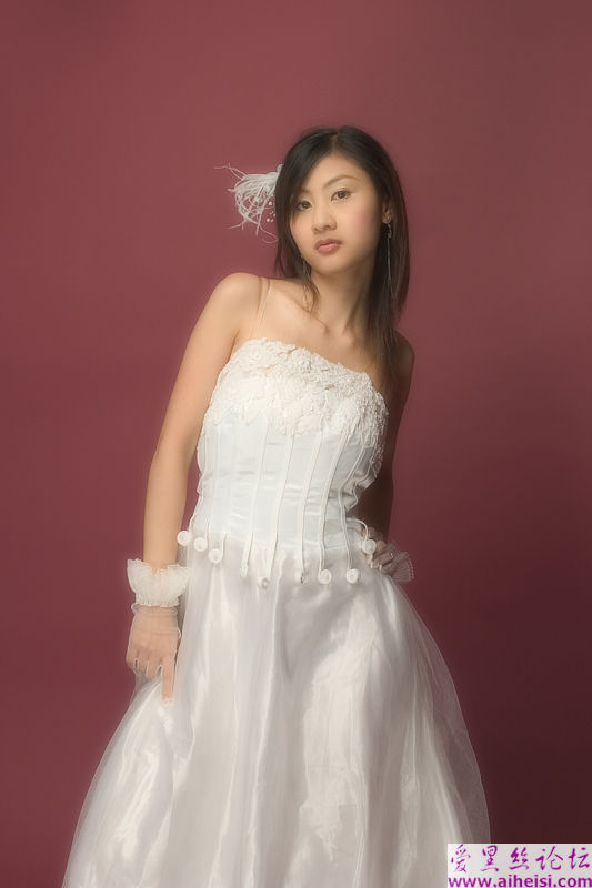 亭亭玉立的少女