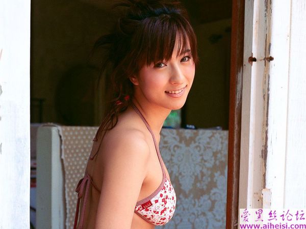 仲根香澄内衣写真全集