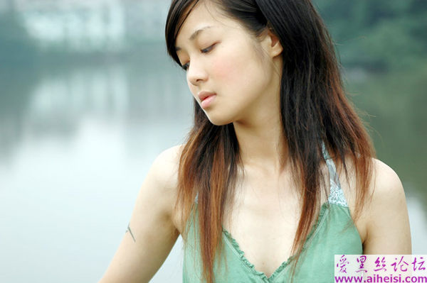 优美的广州美少女