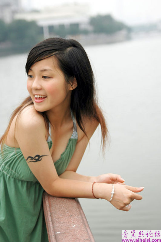 优美的广州美少女