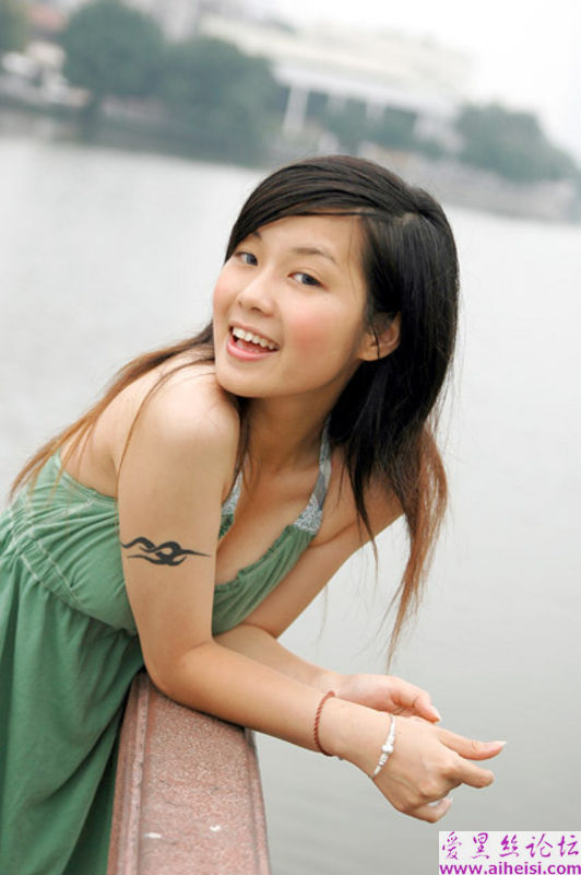 优美的广州美少女
