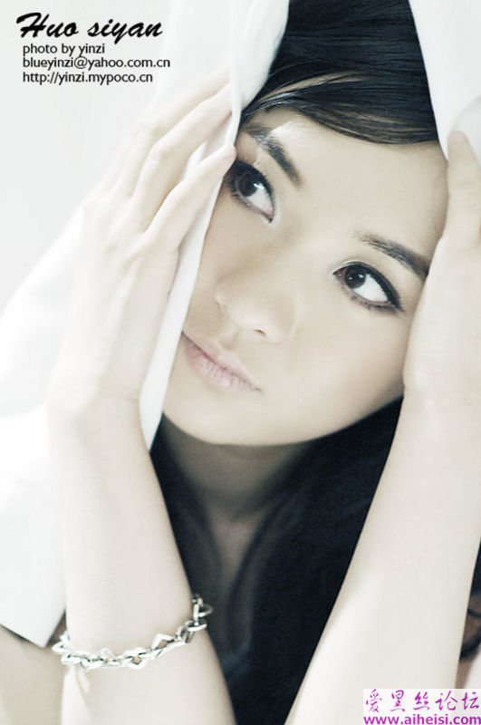 似曾相识美貌燕女来