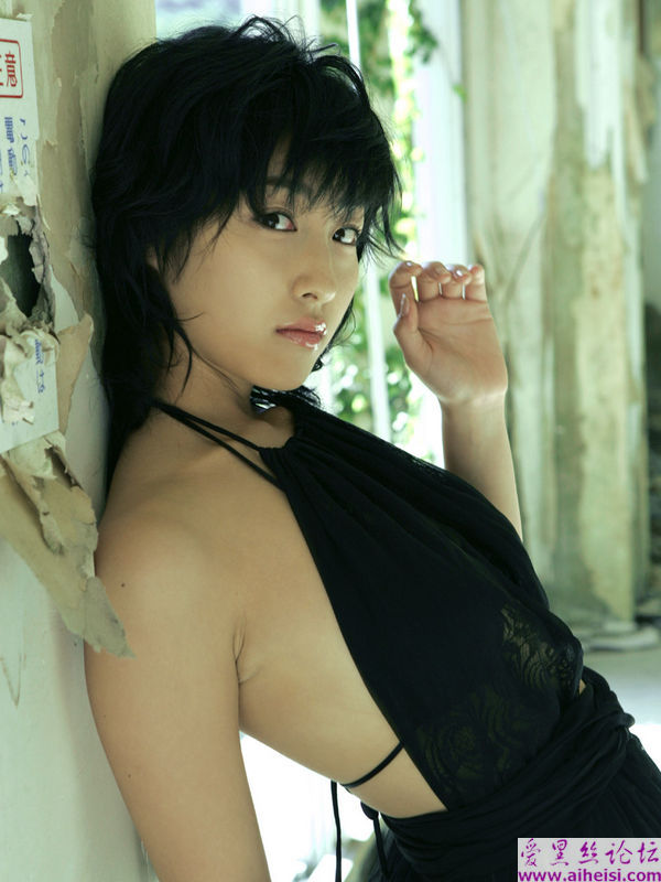 佐藤寬子的無盡嫵媚