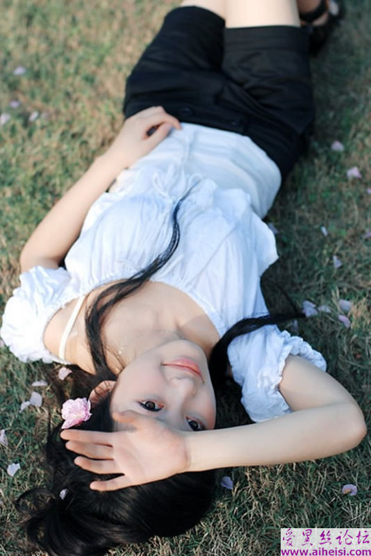 俏媚娇女