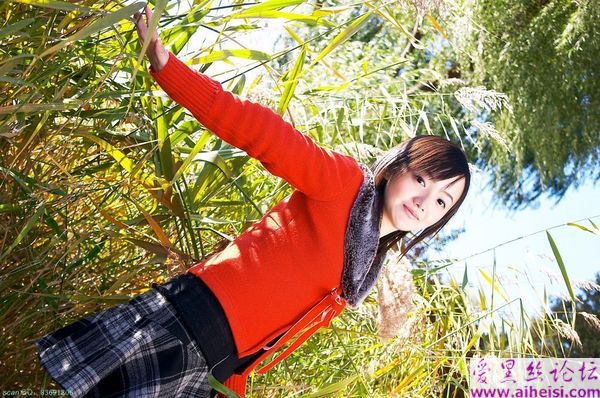 俏皮可爱的师范学校校花