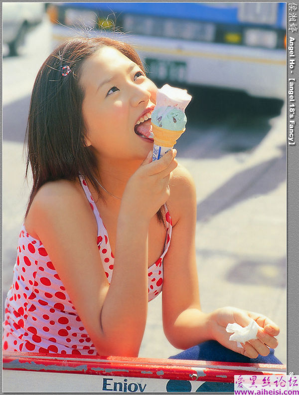 候湘婷清凉诱惑写真
