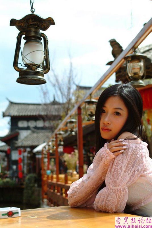 公主般超清纯迷人的妹妹
