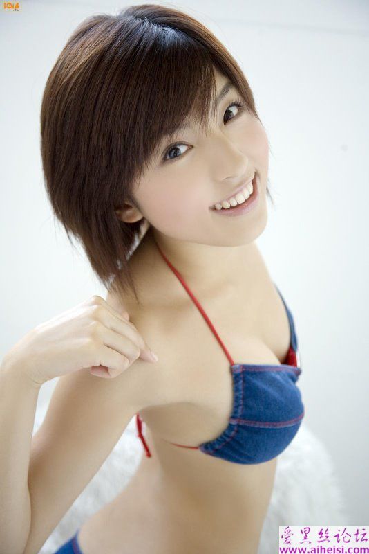兴高采烈的日本女优